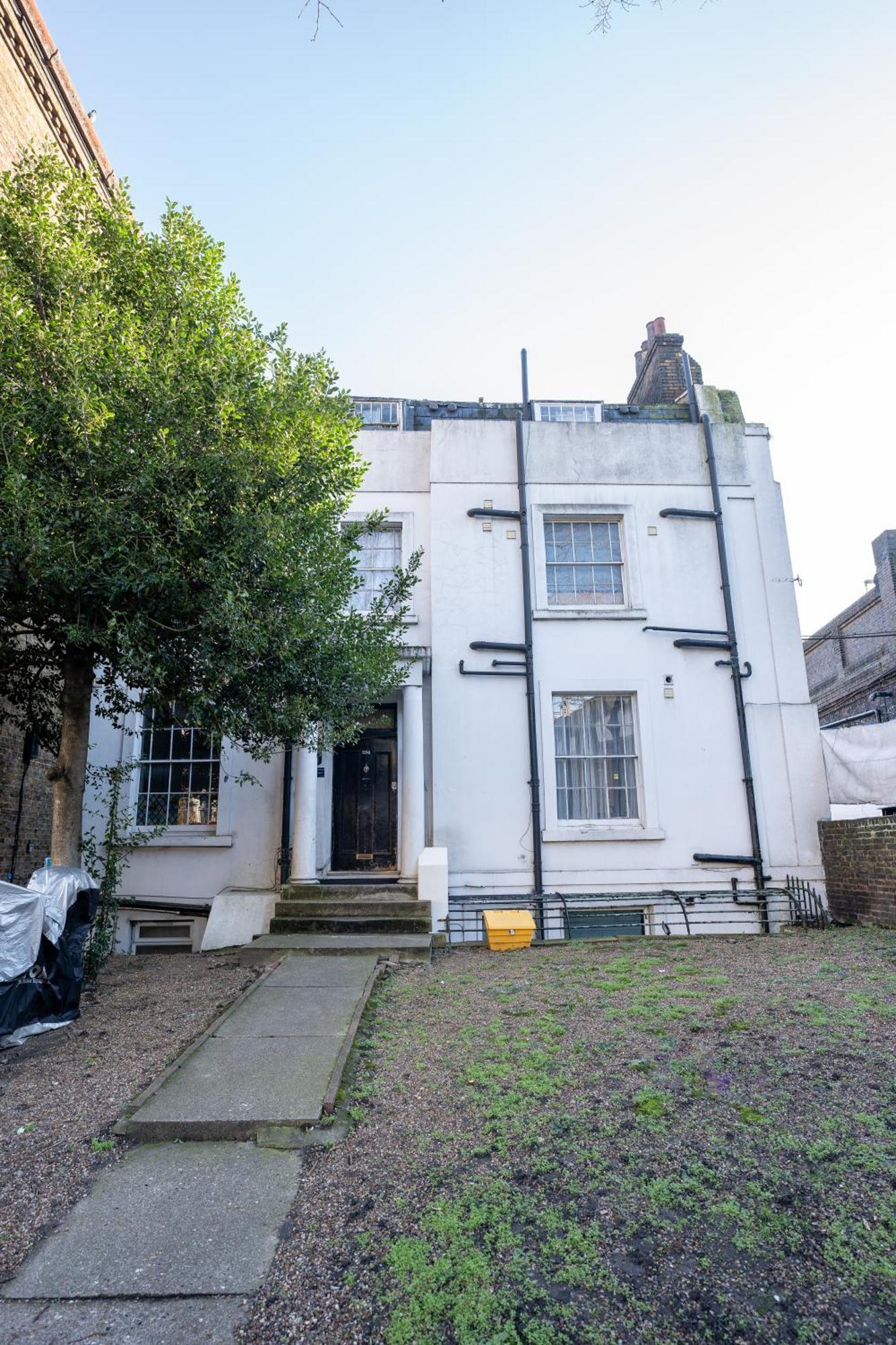 Beautiful Studio Flat In Hackney Next To Overground Station Лондон Экстерьер фото